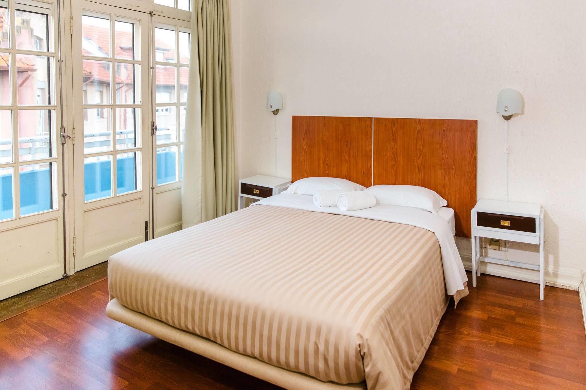 Hotel Leiria Classic Exterior foto